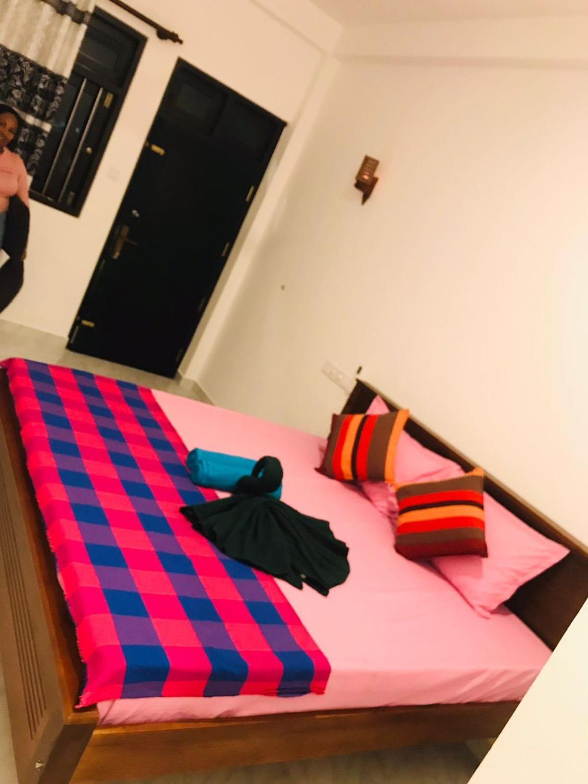 Navodya Guest Mirissa Hotel Eksteriør billede