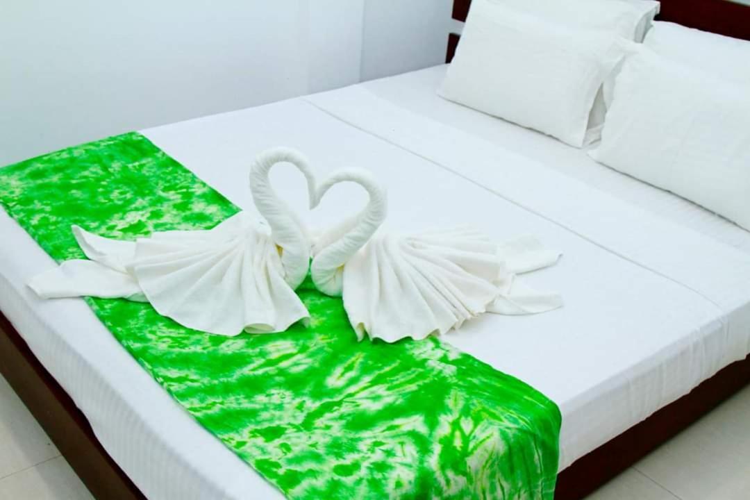 Navodya Guest Mirissa Hotel Værelse billede